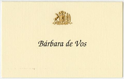 Primera imagen del registro Tarjeta de mesa de Bárbara de Vos de la cena en honor al Principe Carlos de Gales y la Duquesa Camilla de Cornwall
