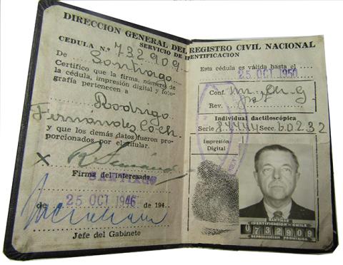Primera imagen del registro Cédula de identidad de Rodrigo Fernández Coch