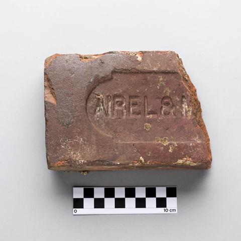 Primera imagen del registro Bloque de piedra (pavimento)