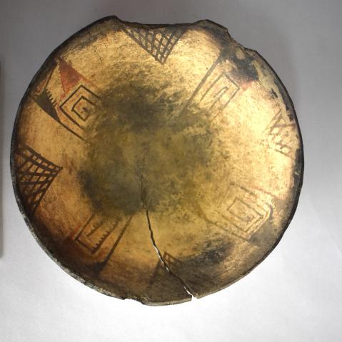 Primera imagen del registro Plato (arqueológico y etnográfico)