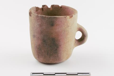 Primera imagen del registro Taza (arqueológica y etnográfica)