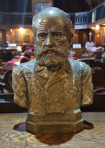 Primera imagen del registro Busto de Diego Barros Arana