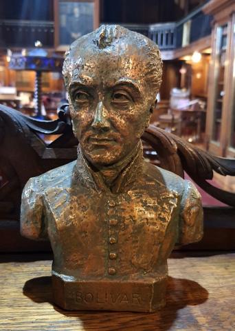 Primera imagen del registro Busto de Simón Bolívar