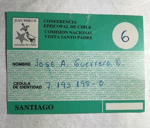 Primera imagen del registro Tarjeta de acreditación comisión visita Juan Pablo II