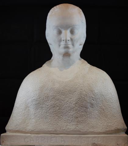 Primera imagen del registro Busto de Gabriela Mistral