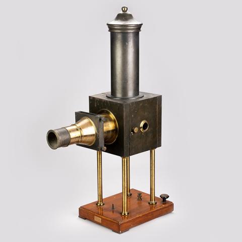 Primera imagen del registro Proyector (imágenes)