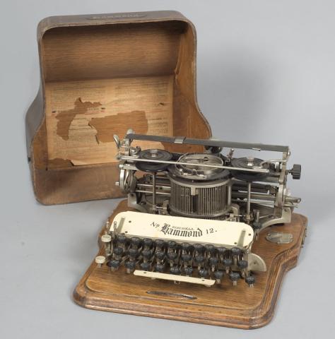Primera imagen del registro Máquina de escribir