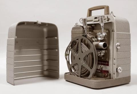 Primera imagen del registro Proyector (imágenes)