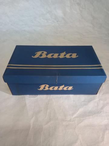 Primera imagen del registro Caja de zapatos Bata