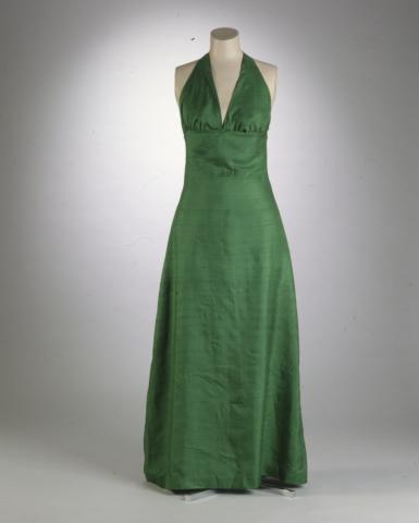 Primera imagen del registro Vestido (prenda principal)