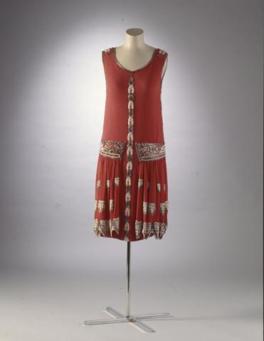Primera imagen del registro Vestido (prenda principal)