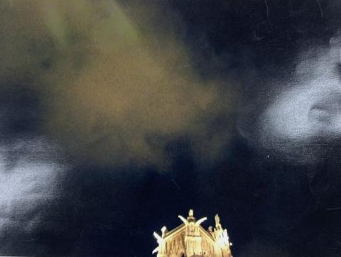 Primera imagen del registro O sopro da beleza convulsiva sobre a Torre Saint Jacques Paris