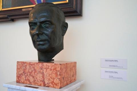 Primera imagen del registro Busto del Presidente Gabriel González Videla