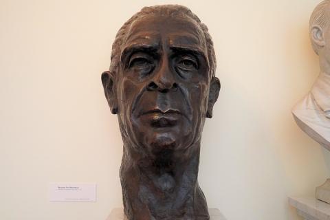Primera imagen del registro Busto del Presidente Eduardo Frei Montalva