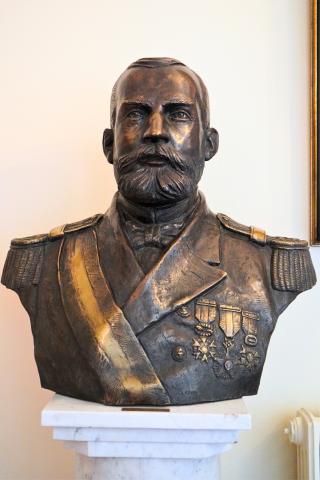 Primera imagen del registro Busto de don Jorge Montt Álvarez
