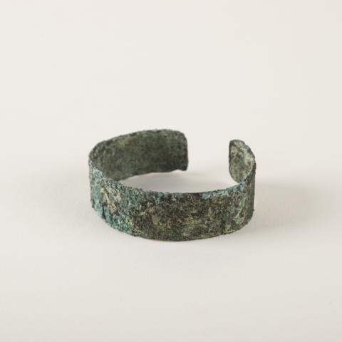 Primera imagen del registro Brazalete