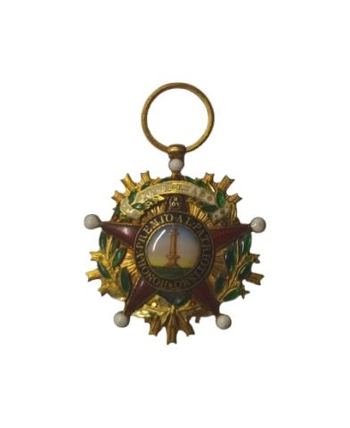 Primera imagen del registro Condecoración de Legión al Mérito