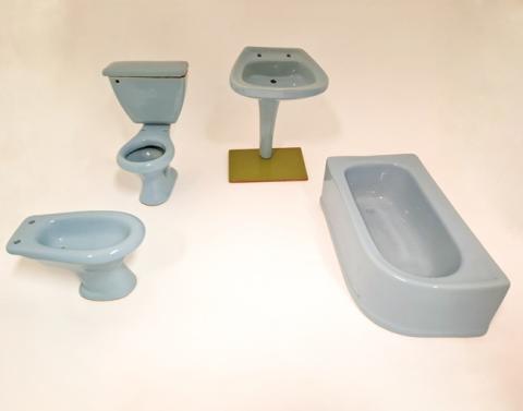 Primera imagen del registro Juego de baño en miniatura