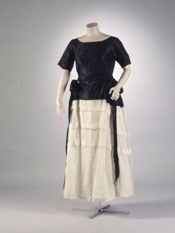 Primera imagen del registro Vestido (prenda principal)