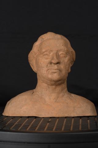 Primera imagen del registro Busto de Gabriela Mistral